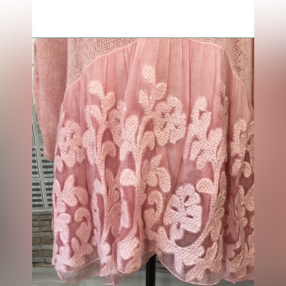 Bella France Pink Embroidered Sweater Sz L - Picture 6 of 13